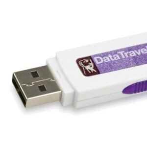 USB 4GB DATA TRAVELER FLASH KINGSTON